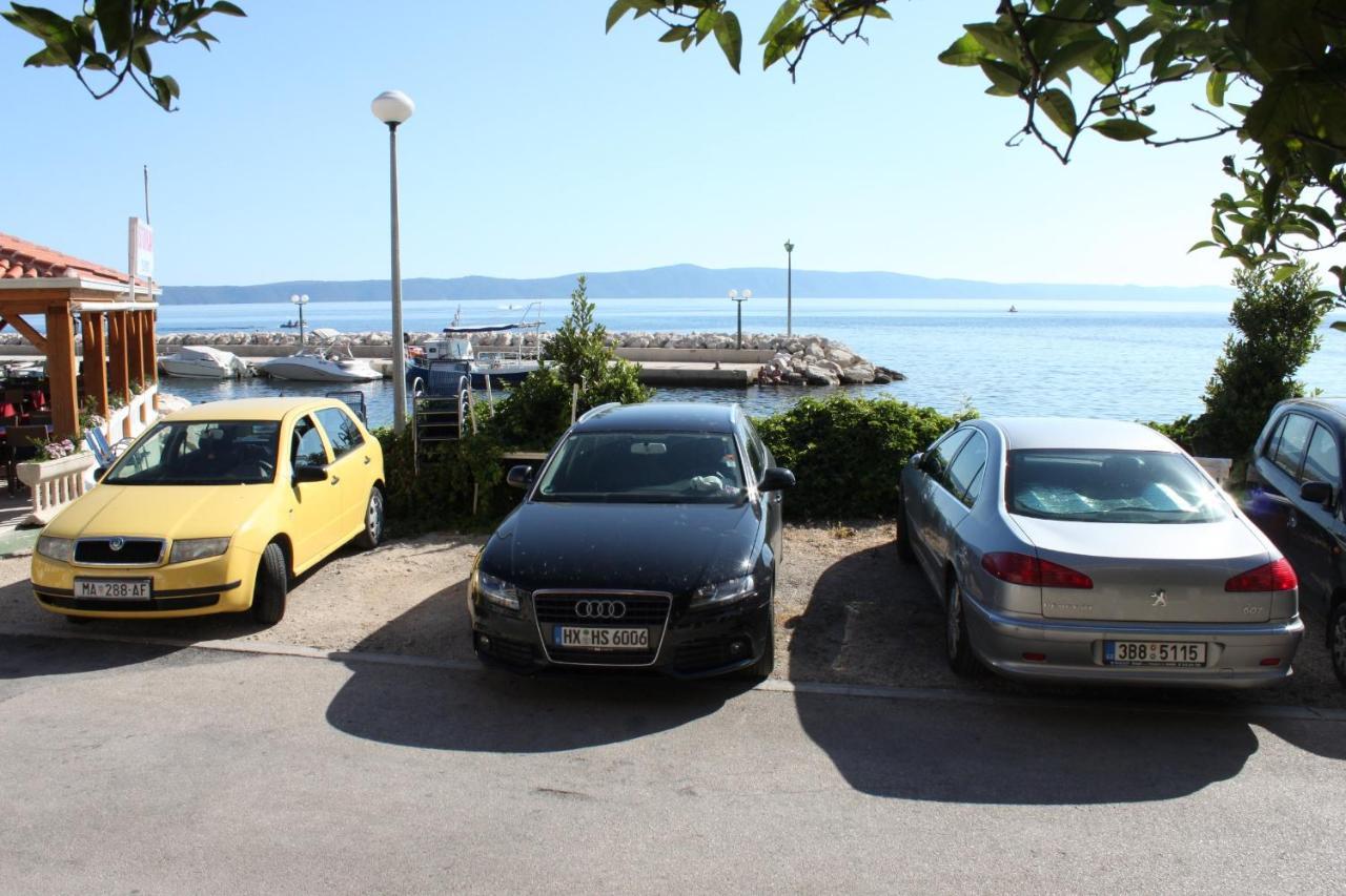 Apartments By The Sea Podgora, Makarska - 6788 Екстер'єр фото